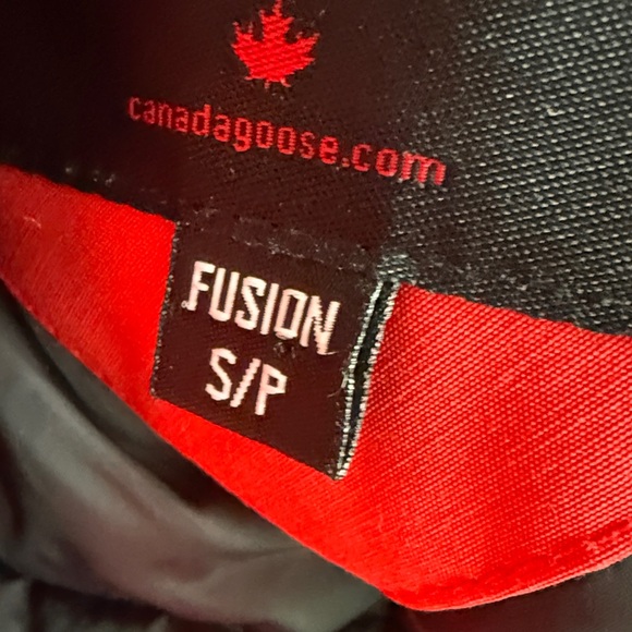 Fusion size Canada Goose expedition jacket - Picture 4 of 7